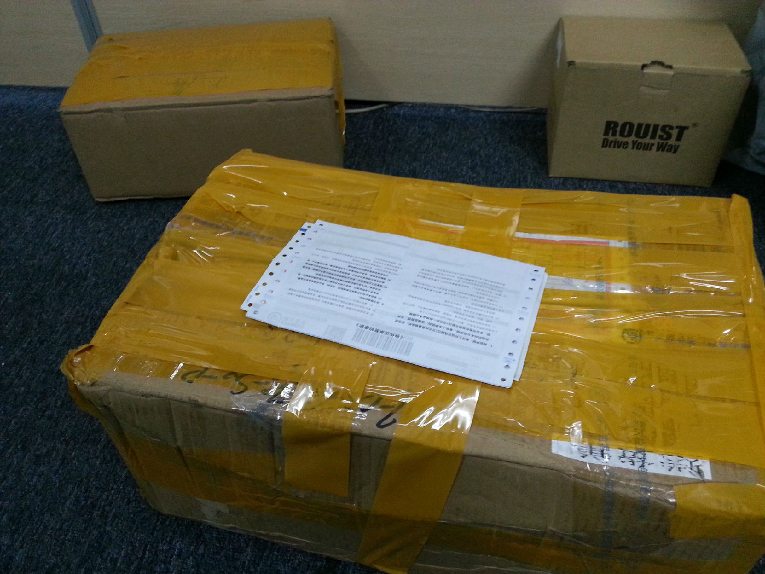 東莞客戶(hù)訂購(gòu)的P+F傳感器已經(jīng)發(fā)貨！