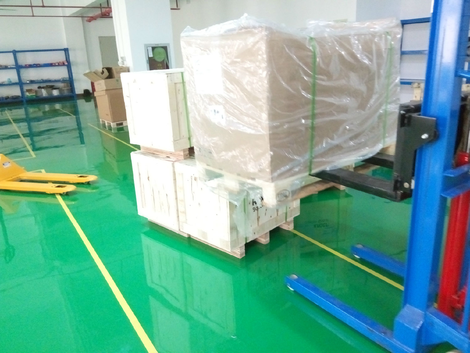 11月客戶訂購的力士樂伺服電機大量到貨!