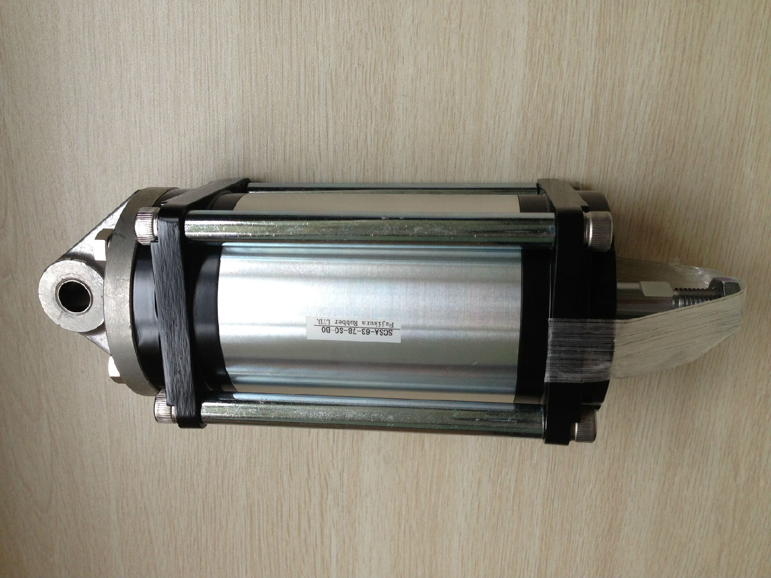 以SC標準氣缸為例，標準氣缸怎么安裝？